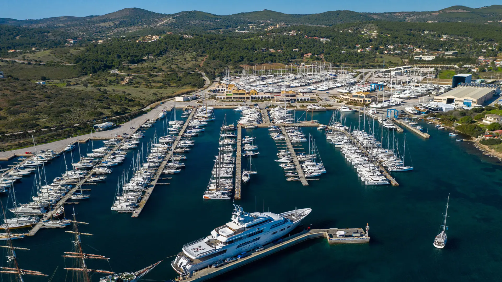 boatmasters yacht refit Asteras vouliagmenis